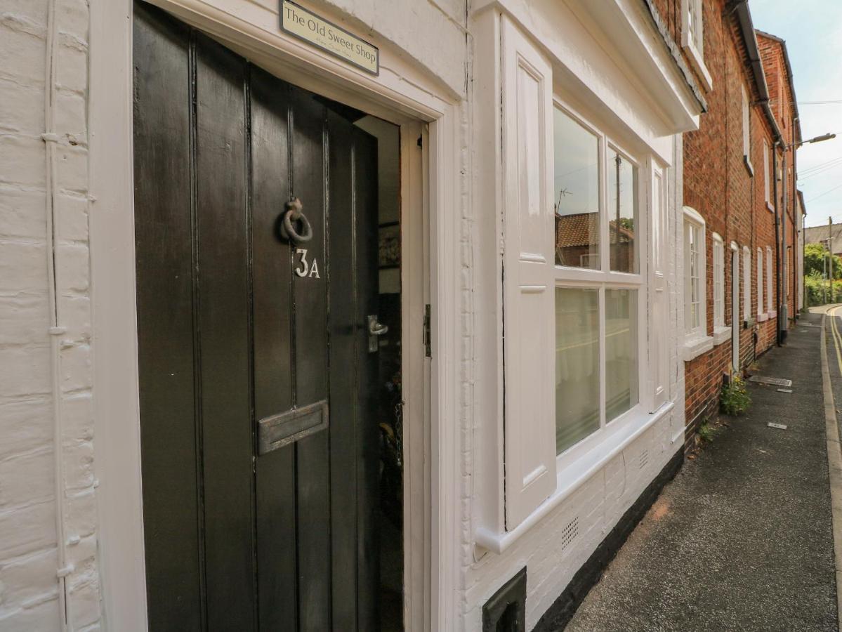 Вилла The Old Sweet Shop Newark-on-Trent  Экстерьер фото
